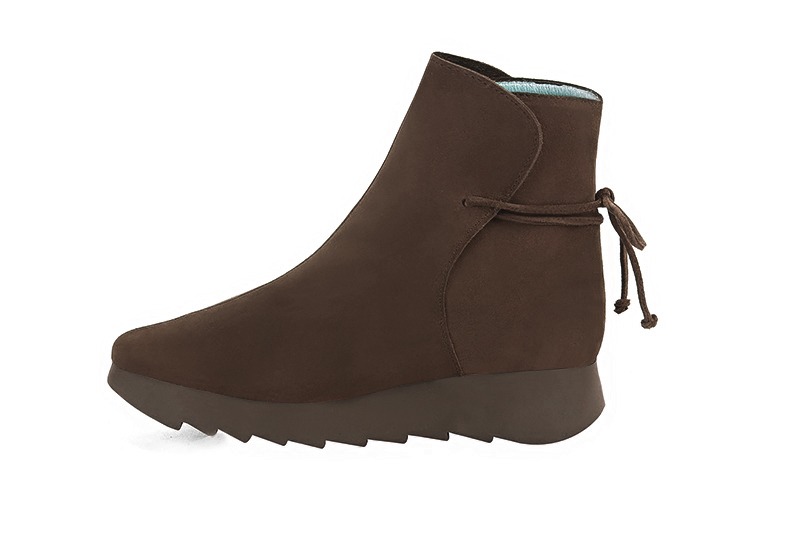 Chocolate brown women's ankle boots with laces at the back. Square toe. Low rubber soles. Profile view - Florence KOOIJMAN